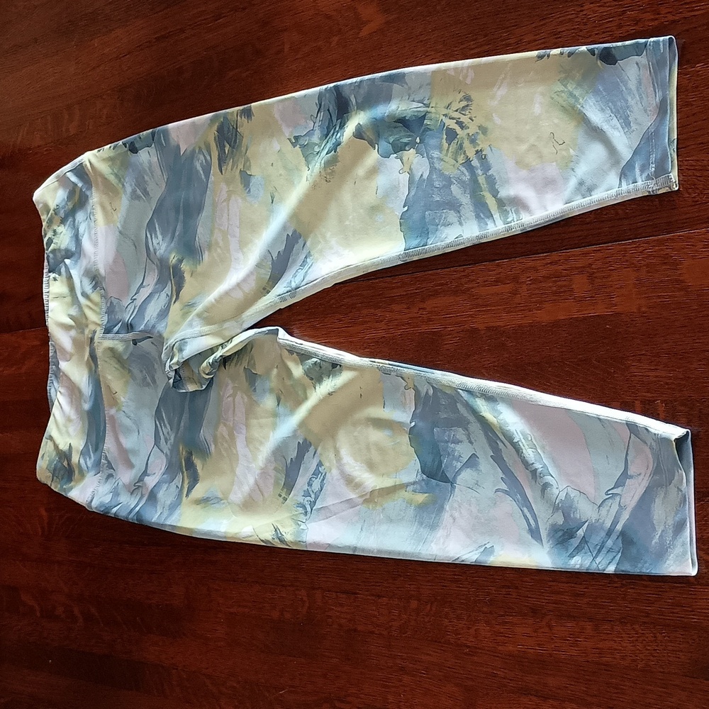 Apana Active Size Medium Leggings (b200)